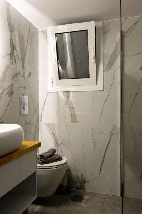 The Golden Home 1 Piraeus Ngoại thất bức ảnh